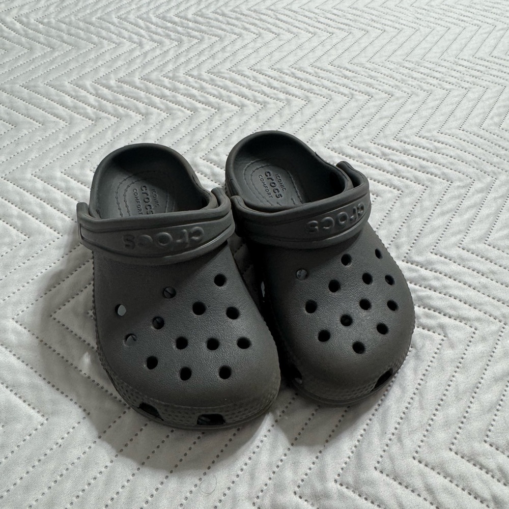 CROCS Toddler Clogs Grey | 8C